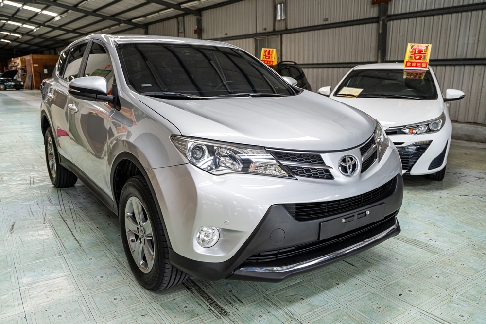 Toyota RAV4 實拍 DSC08337